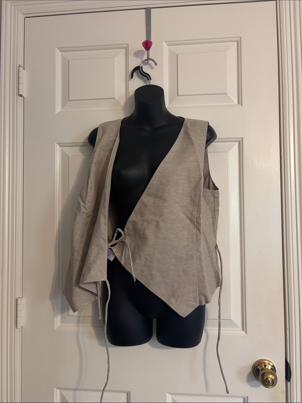 LOFT Shimmer Linen Cotton Wrap Tank Size M NWT - Picture 3 of 8